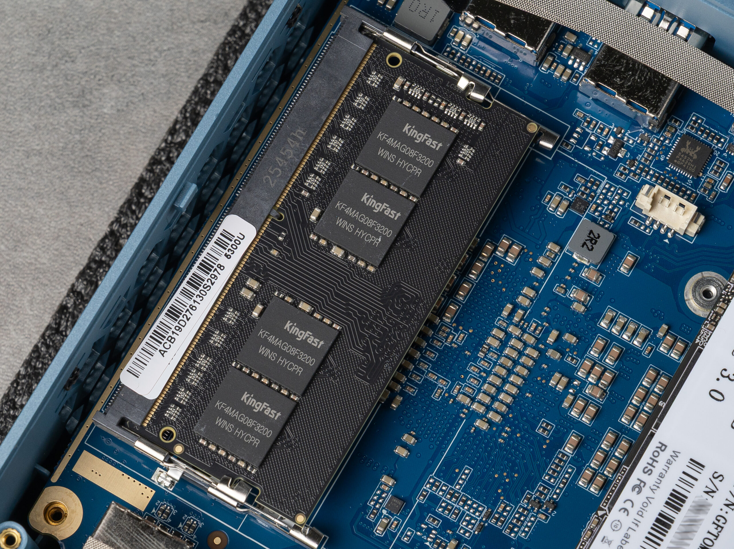 BOSGAME E5の搭載メモリ